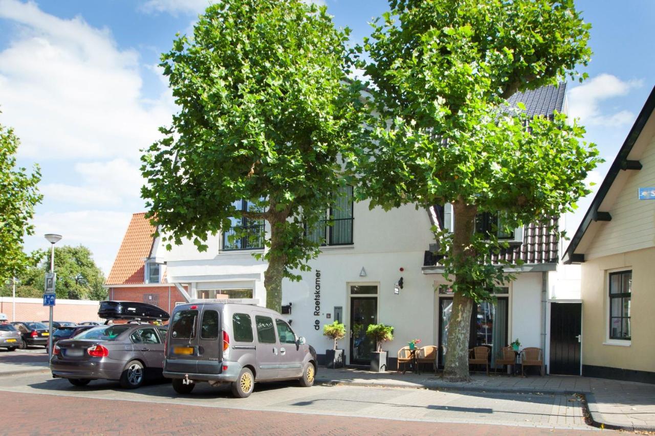 Boutique Hotel De Raetskamer ノールトウェイケルハウト　 エクステリア 写真